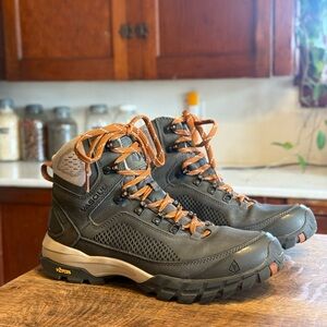 Vasque Women’s Gray and Brown Waterproof Hiking Boots with Orange Laces